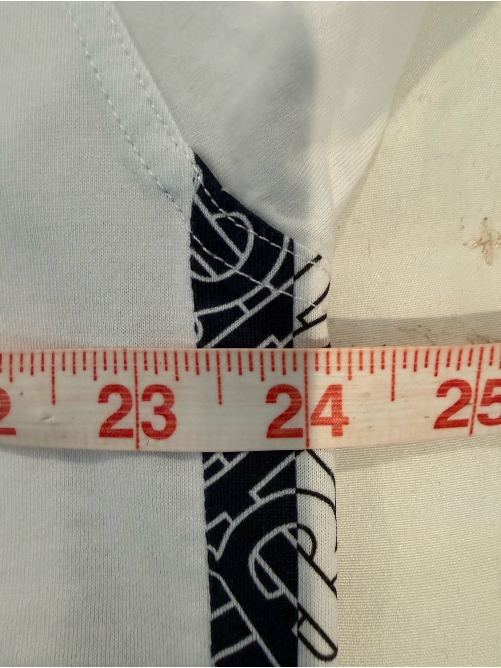 💯 % AUTHENTIC BURBERRY TEE SHIRT - Picture 10 of 11